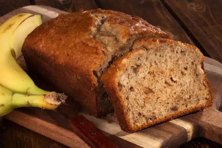 Saftiges Bananenbrot mit Walnüssen Rezept