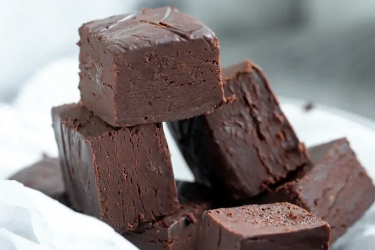 2-Zutaten Schokoladen Fudge Rezept