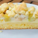 Rhabarberkuchen mit Pudding und Streuseln Rezept – Ein süßer Frühlingsgruß
