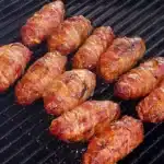 Cevapcici im Speckmantel: Das Originalrezept für den Grill
