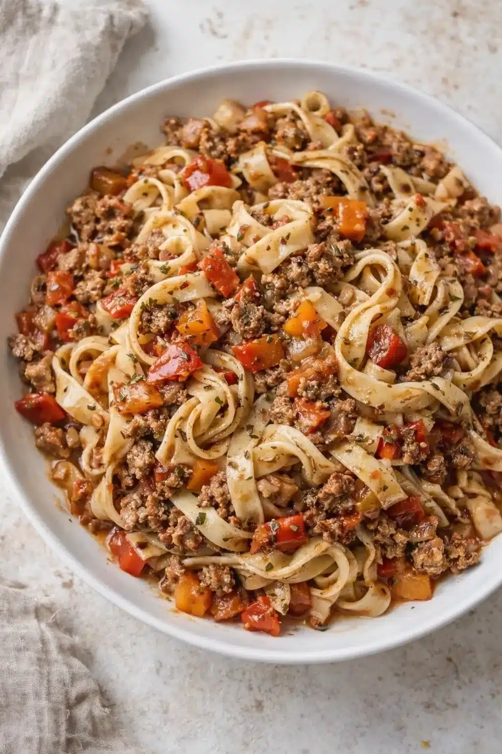 Pasta with Italian sausage and bell pepper